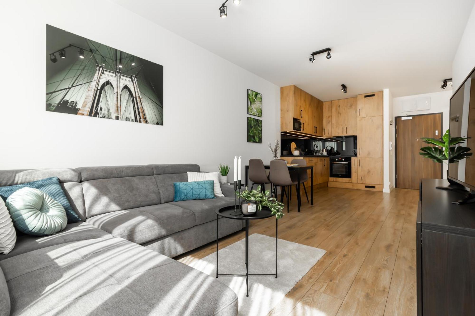 ורוצלב Apartament Near Sky Tower Free Parking For 2 Cars מראה חיצוני תמונה